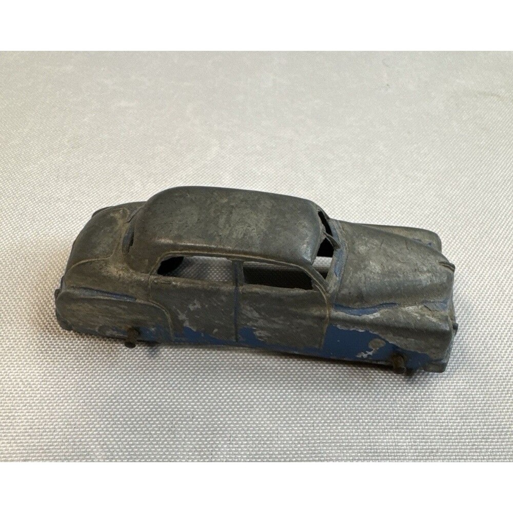 Vintage 1940s 1950s Tootsietoy 4 Door Sedan Blue Diecast Car 3" Made in USA